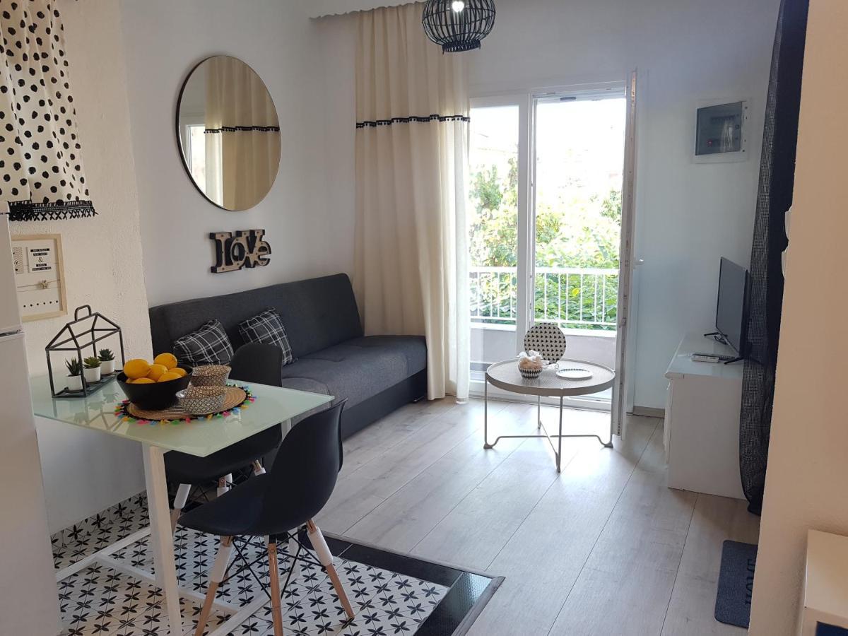 Art & Cozy Lägenhet Kavala Exteriör bild
